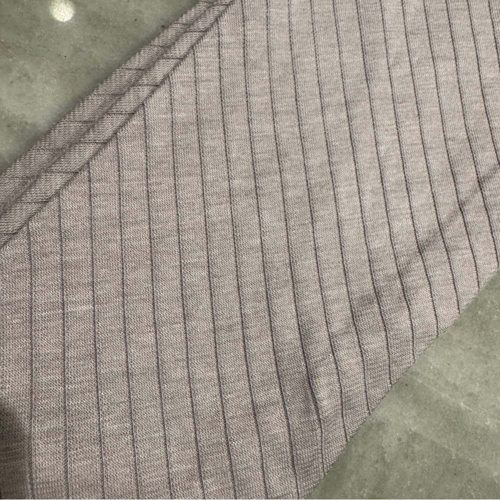 2 Pairs Uniqlo Alexander Wang collab Heattech Extra Warm leggings - Picture 2 of 7